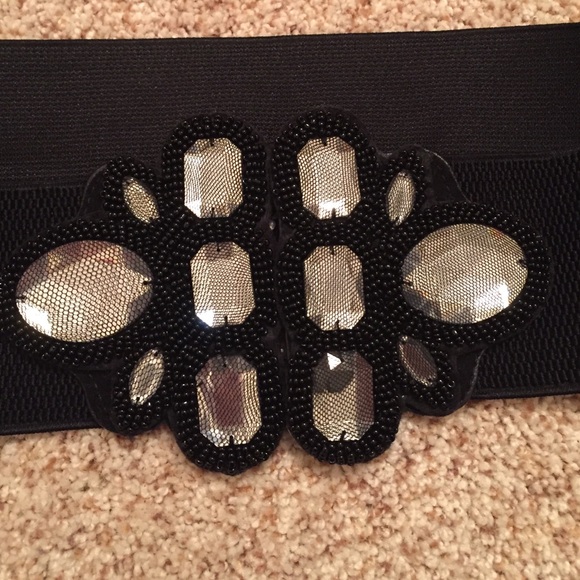 Belt - Picture 2 of 3